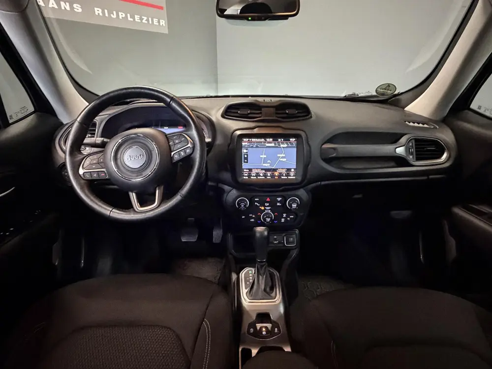 Jeep Renegade 1.3T DDCT S Carplay, Adapt. Cruise, LED, Kenwo uit 2020, foto 2