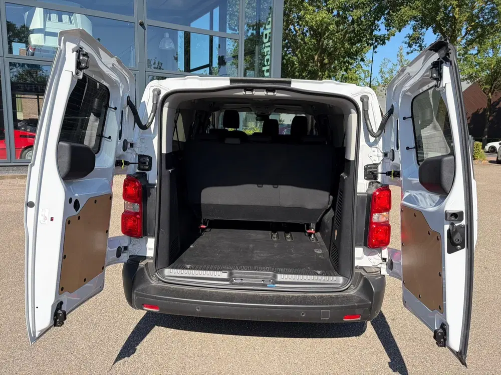 Peugeot Expert Long 75 kWh L3 9pl uit 2025, foto 6