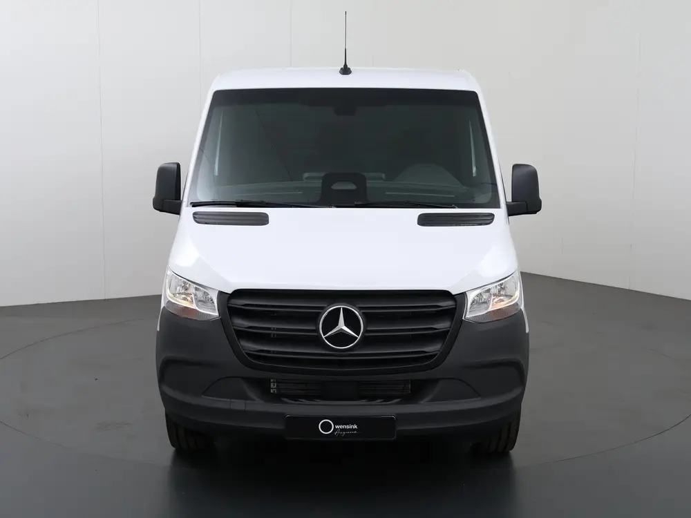 Mercedes-Benz Sprinter 315 CDI uit 2024, foto 4