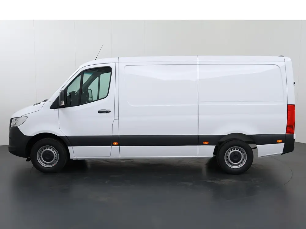 Mercedes-Benz Sprinter 315 CDI uit 2024, foto 6