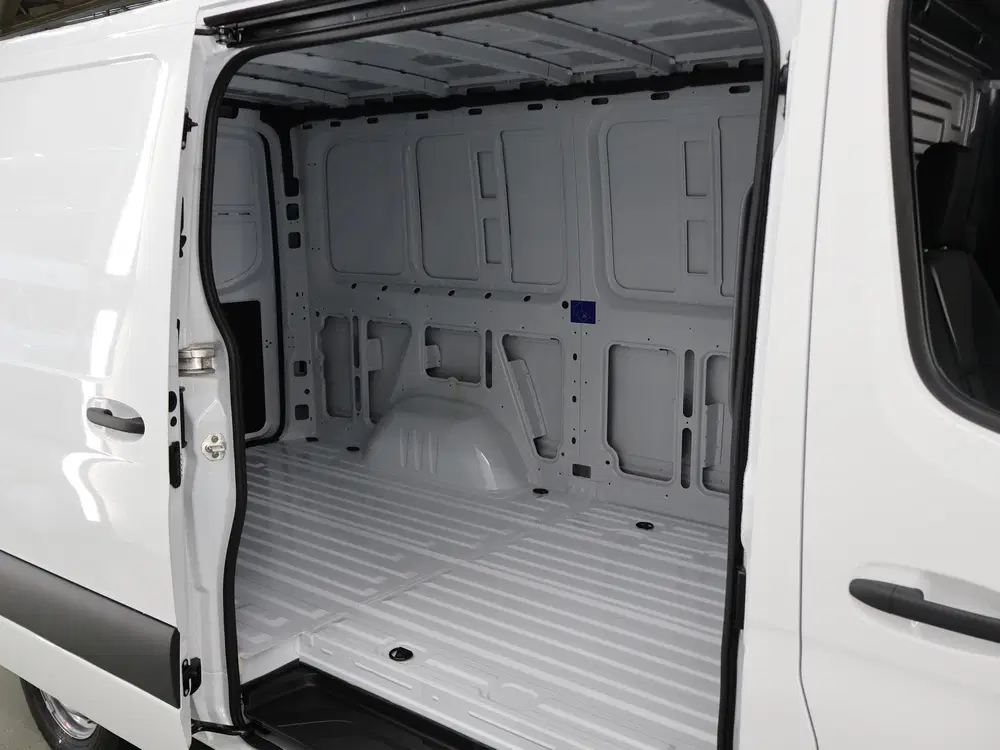 Mercedes-Benz Sprinter 315 CDI uit 2024, foto 13