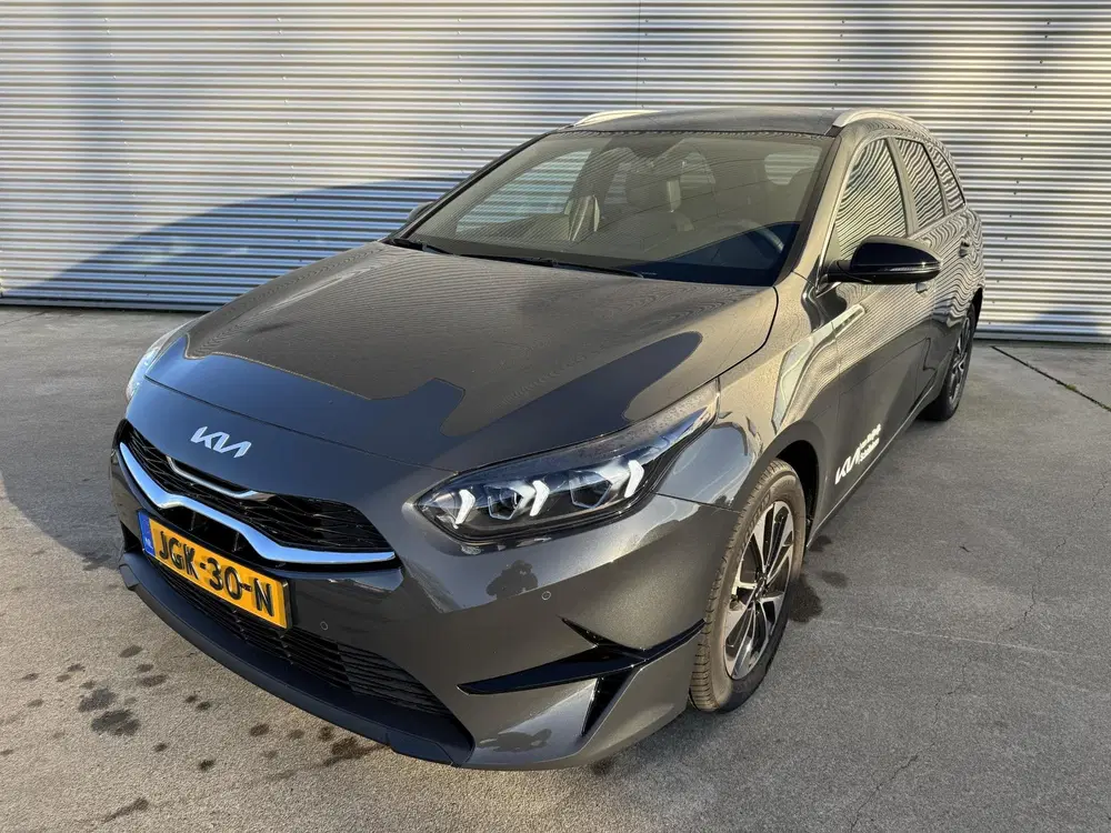 Kia Ceed 1.0 T-GDi Design Edition Demo auto uit 2025, foto 2