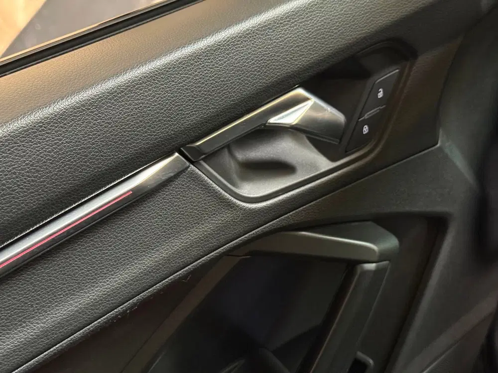 Audi RS Q3 TFSI RSQ3 uit 2021, foto 16