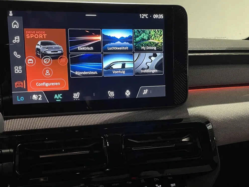 Nissan Micra ADVANCE 52 kWh uit 2025, foto 10