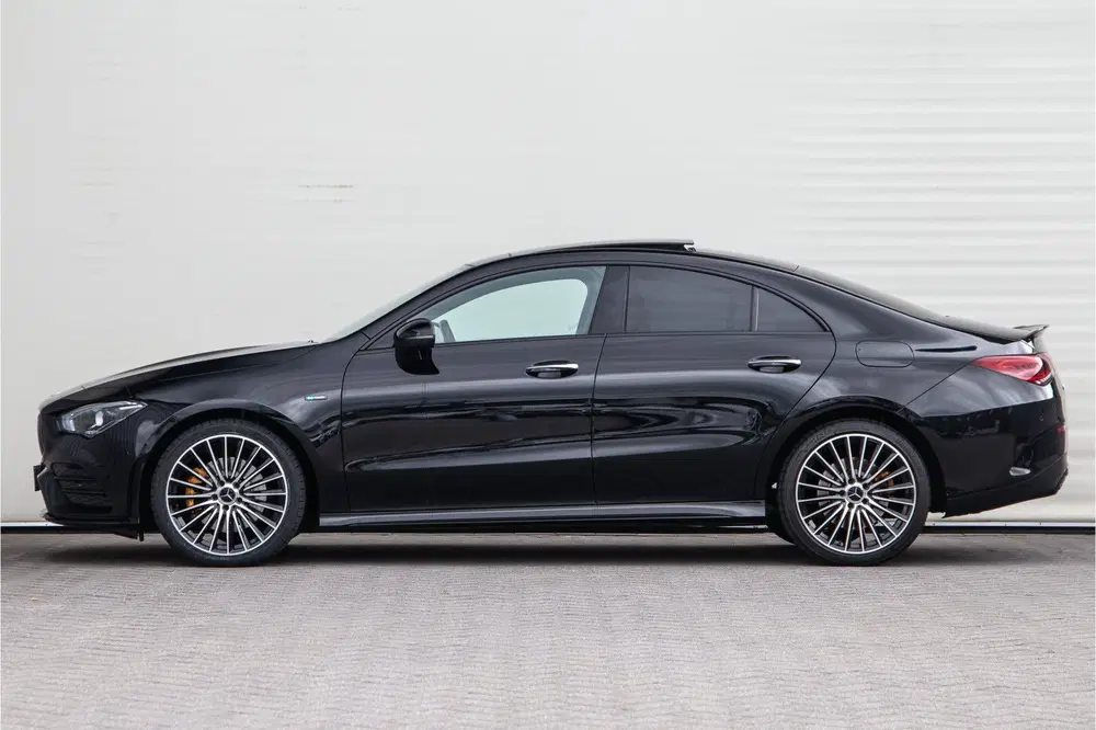 Mercedes-Benz CLA 250 e AMG Premium uit 2021, foto 4