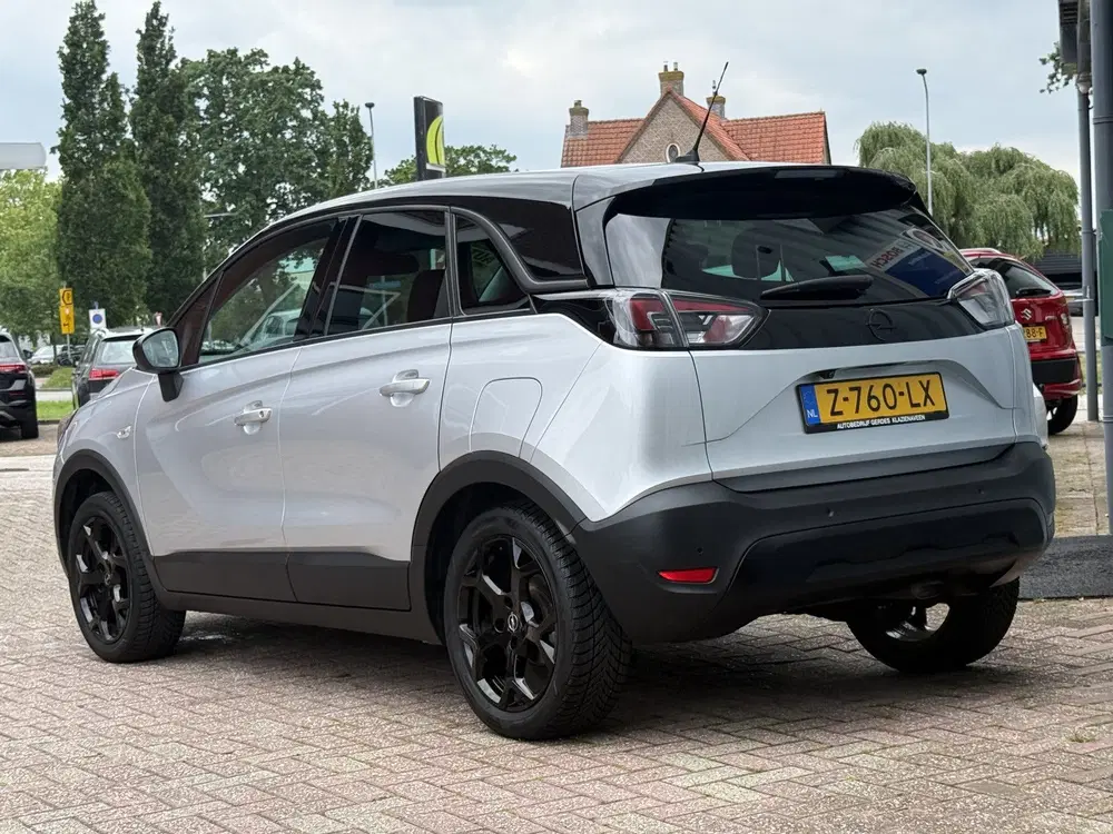Opel Crossland 1.2 Turbo Elegance. uit 2024, foto 3