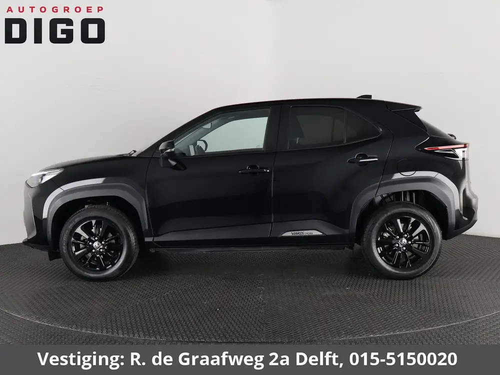 Toyota Yaris Cross 1.5 Hybrid 115 Black Edition uit 2022, foto 4