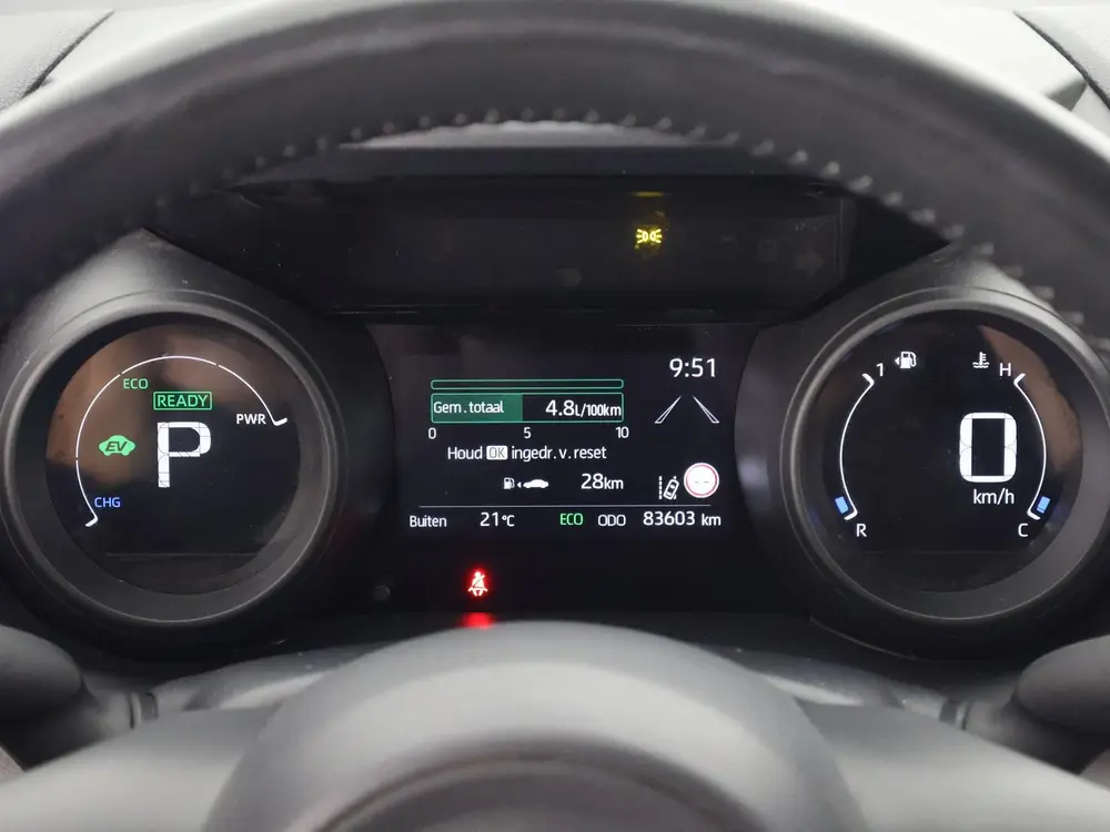 Toyota Yaris Cross 1.5 Hybrid 115 Black Edition uit 2022, foto 7