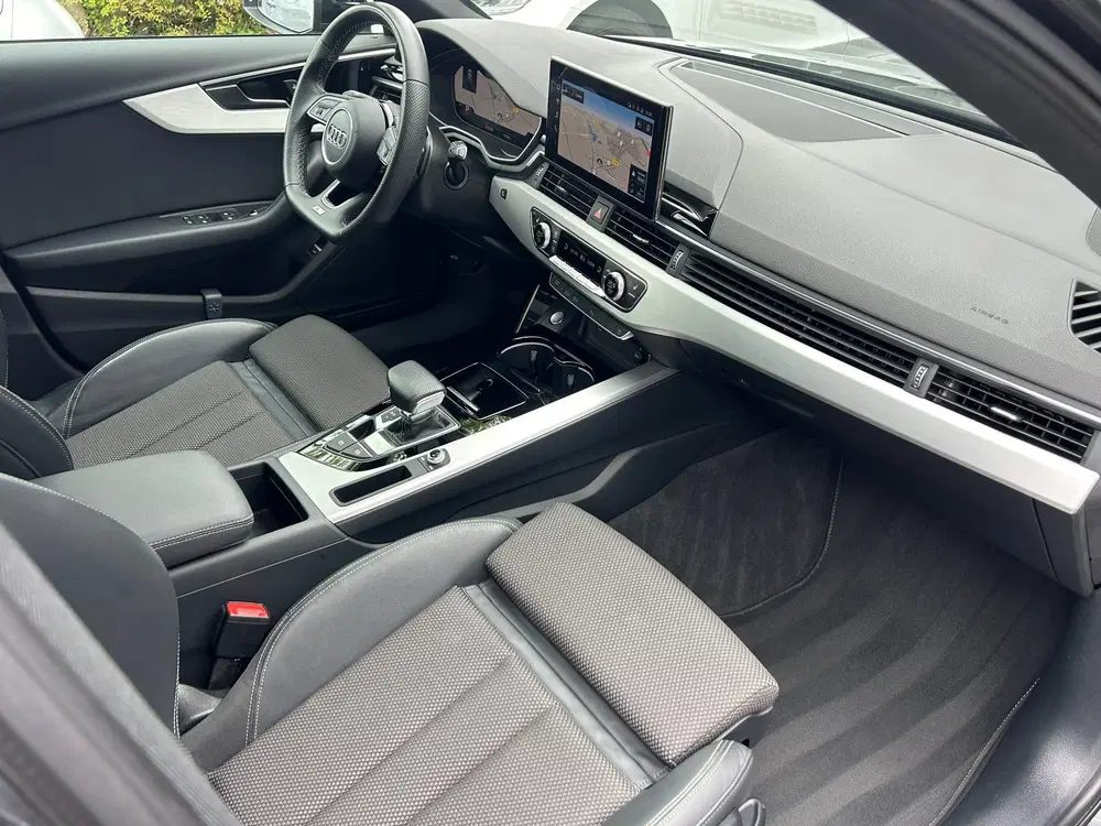 Audi A4 35 TFSI S edition Competition 1e EIG NL-Au uit 2022, foto 14