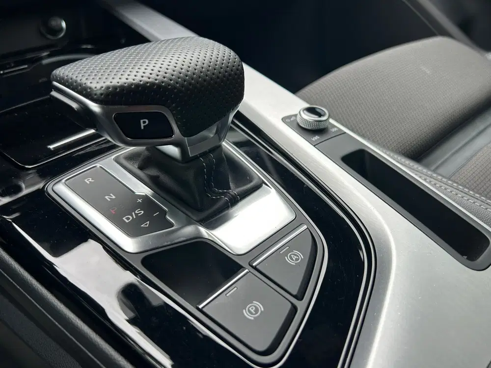 Audi A4 35 TFSI S edition Competition 1e EIG NL-Au uit 2022, foto 6