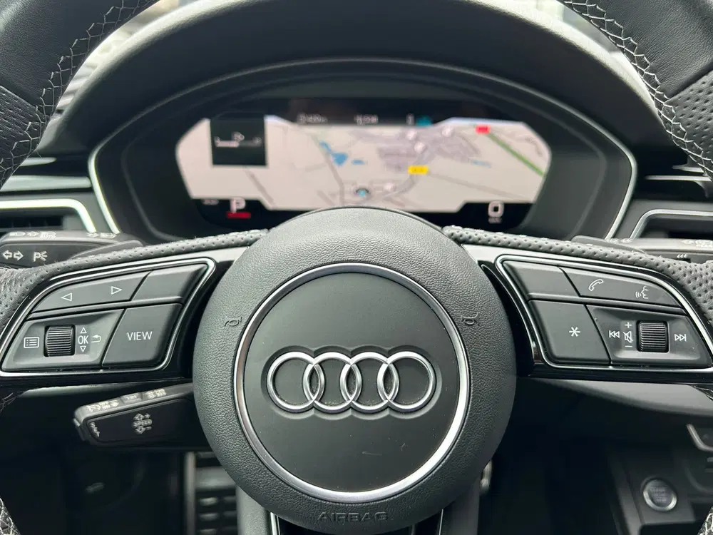 Audi A4 35 TFSI S edition Competition 1e EIG NL-Au uit 2022, foto 7