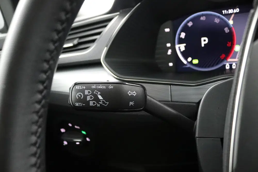 Skoda Superb 1.5 TSI Business Edition DSG uit 2024, foto 20