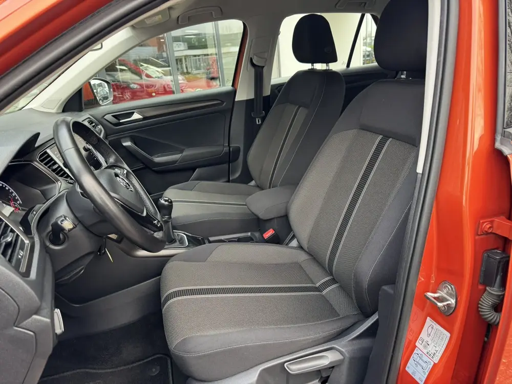 Volkswagen T-Roc 1.0 TSI Style *Navigatie*Stoelverwarming* uit 2019, foto 7