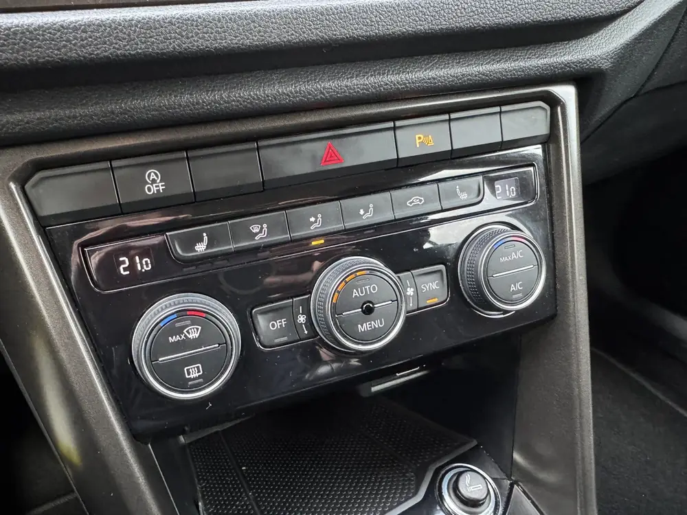 Volkswagen T-Roc 1.0 TSI Style *Navigatie*Stoelverwarming* uit 2019, foto 9