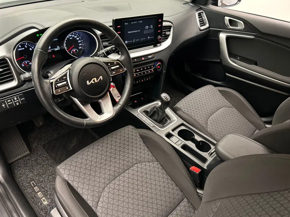 Kia Ceed 1.0 T-GDi DynamicLine Apple-Carplay Gro uit 2024, foto 5