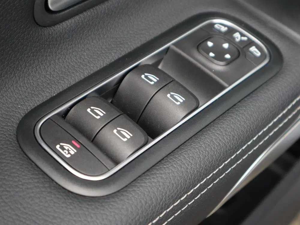 Mercedes-Benz CLA 250 e Star Edition Luxury Line l Ke uit 2024, foto 13