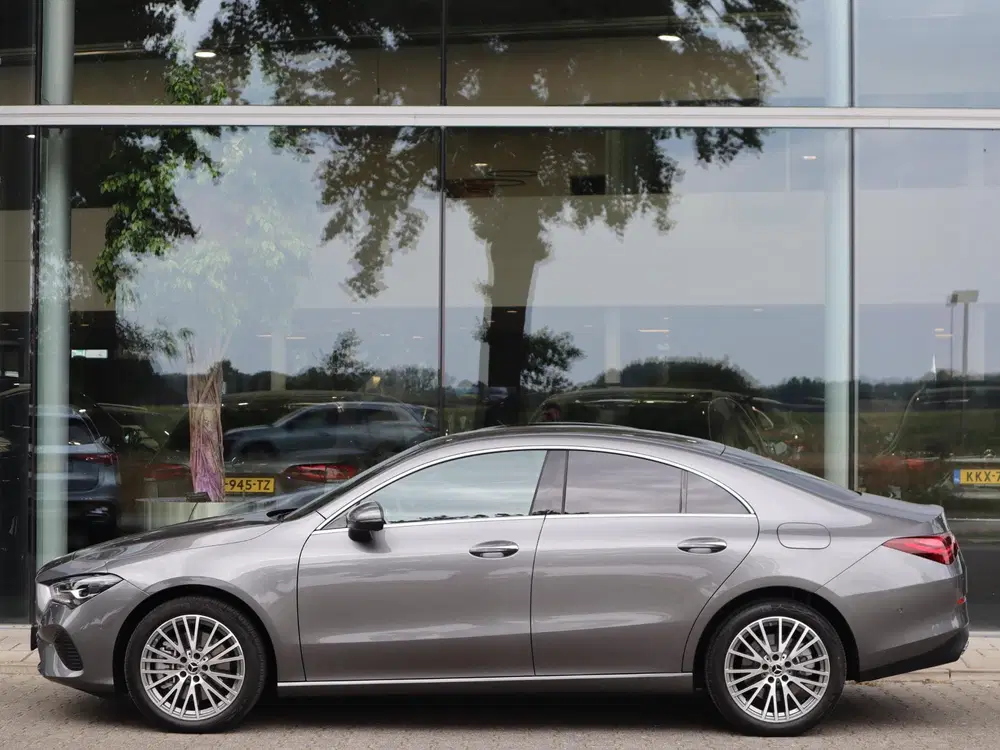 Mercedes-Benz CLA 250 e Star Edition Luxury Line l Ke uit 2024, foto 4