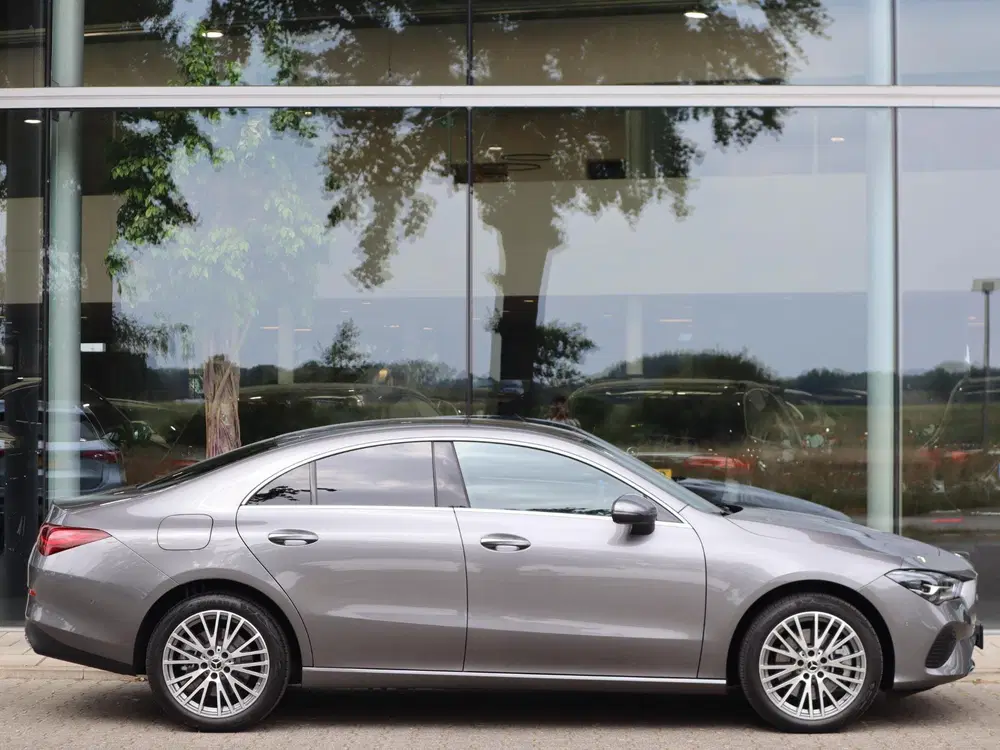 Mercedes-Benz CLA 250 e Star Edition Luxury Line l Ke uit 2024, foto 5