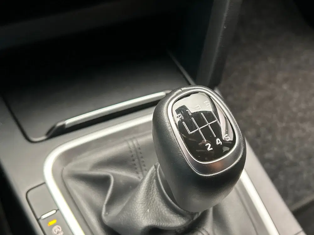 Kia Ceed 1.0 T-GDi uit 2023, foto 17