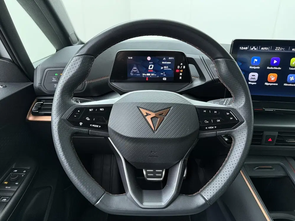 Cupra Born Adrenaline One 62 kWh uit 2023, foto 8