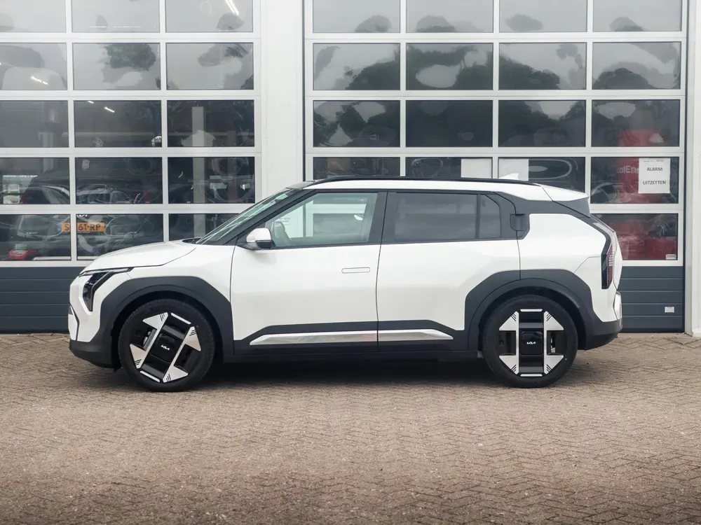 Kia EV3 Plus Advanced 81.4 kWh l DIRECT LEVERBAAR uit 2025, foto 7