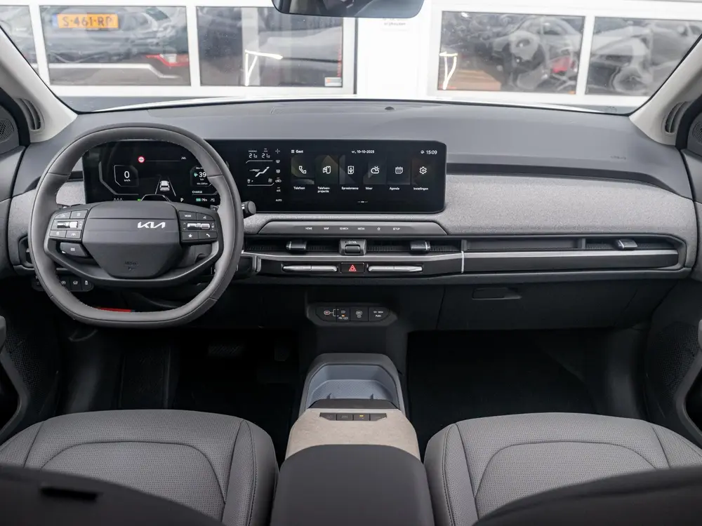 Kia EV3 Plus Advanced 81.4 kWh l DIRECT LEVERBAAR uit 2025, foto 8