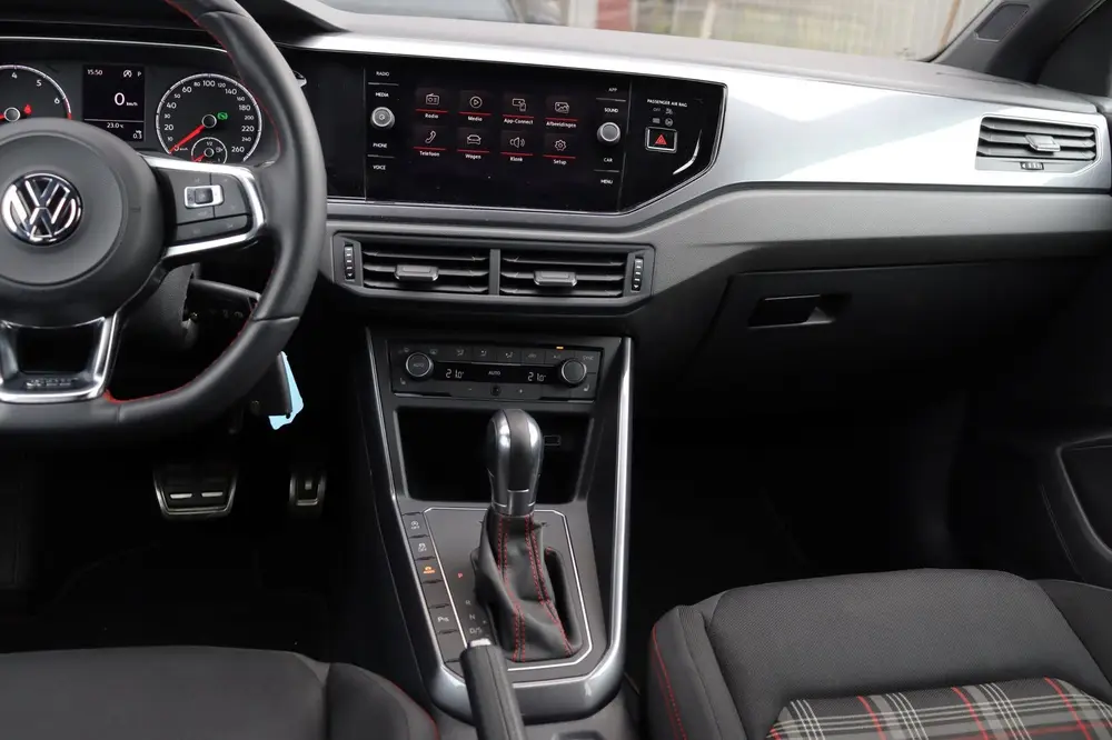 Volkswagen Polo 2.0 TSI GTI | Apple Carplay | Cruise | Stoel uit 2019, foto 18