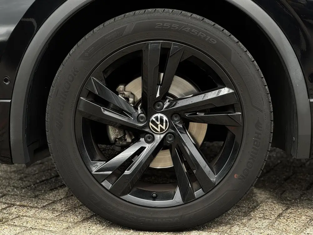 Volkswagen Tiguan 1.5TSI R-Line|Black-style|Matrix|ACC|CAM uit 2021, foto 10