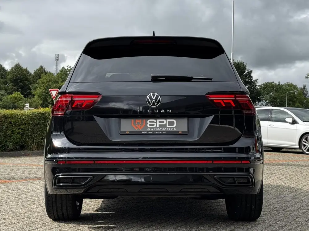 Volkswagen Tiguan 1.5TSI R-Line|Black-style|Matrix|ACC|CAM uit 2021, foto 5