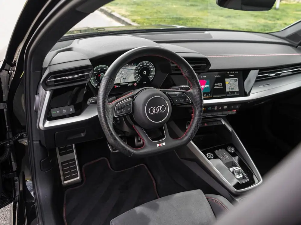 Audi A3 Sportback 40 TFSIe|Panoramadak|Camera|Diamond stitch uit 2023, foto 3