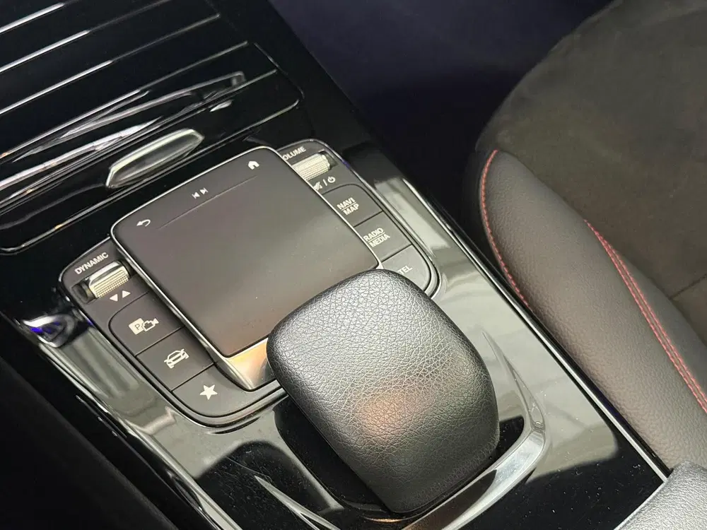 Mercedes-Benz CLA 250 e AMG Aut*Pano*Navi*Ambient*Led uit 2023, foto 16