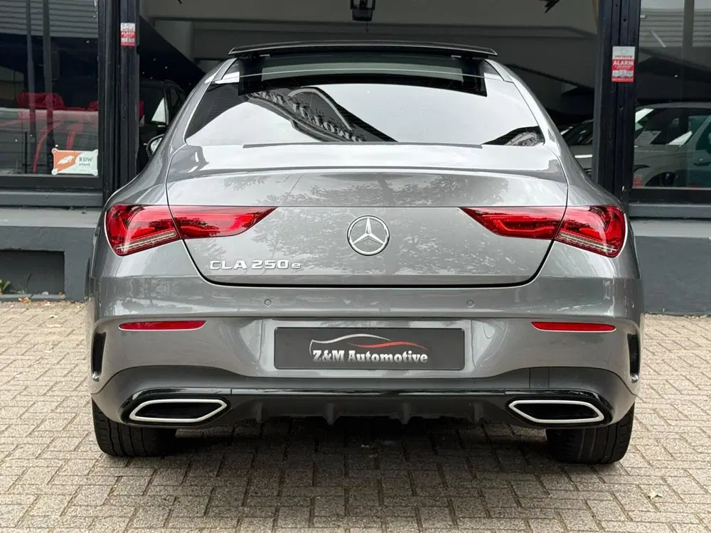Mercedes-Benz CLA 250 e AMG Aut*Pano*Navi*Ambient*Led uit 2023, foto 5