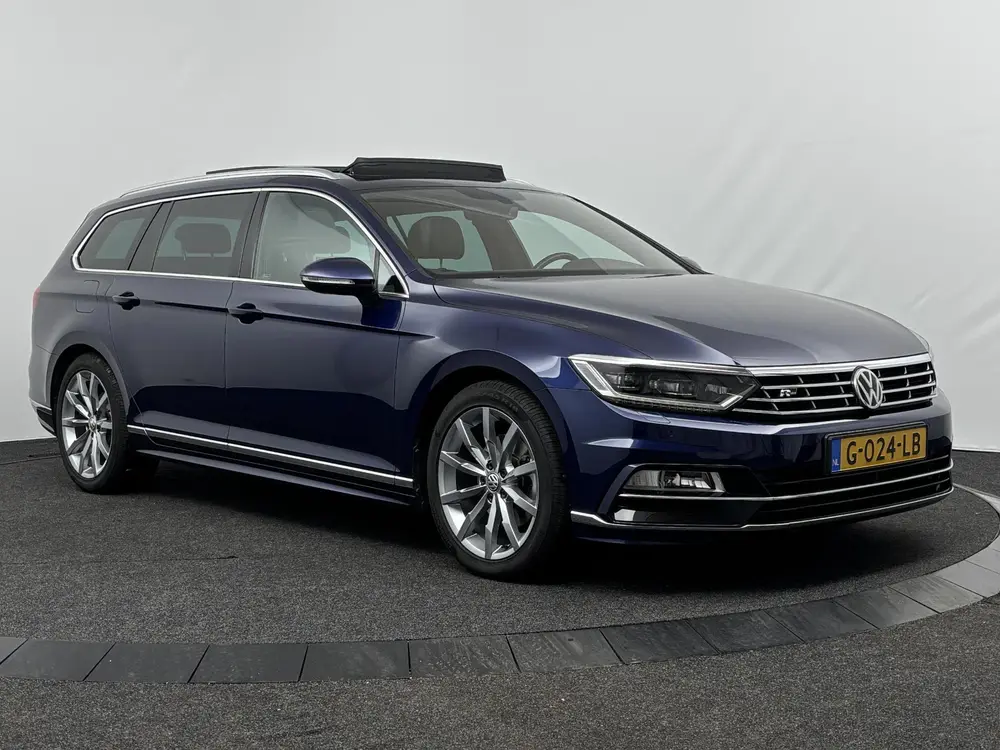 Volkswagen Passat Variant 1.5 TSI 150pk DSG R-Line Business uit 2019, foto 5