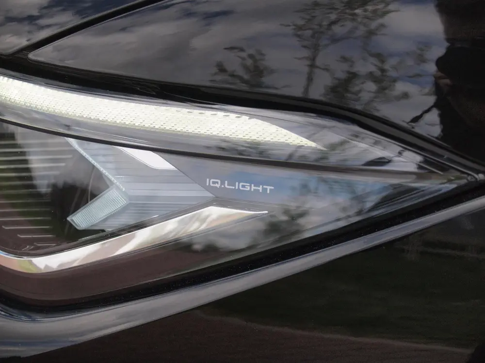Volkswagen Passat Variant 1.5 eHybrid R-Line Edition | Panor uit 2024, foto 14