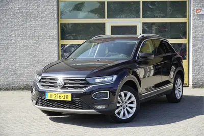 Volkswagen T-Roc 1.5 TSI 150PK! Sport BJ2020 Lmv 17" | Led V uit 2020