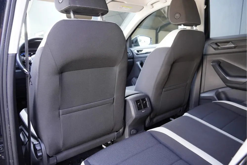 Volkswagen T-Roc 1.5 TSI 150PK! Sport BJ2020 Lmv 17" | Led V uit 2020, foto 11