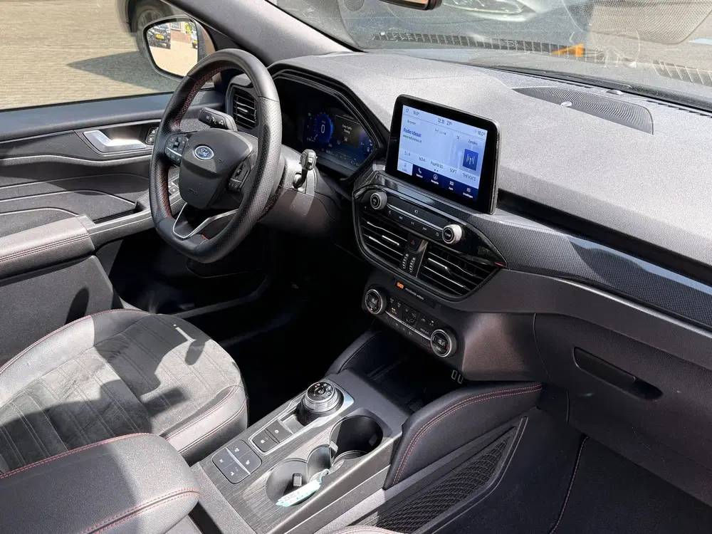 Ford Kuga 2.5 PHEV 225 ST-line X l B&O l LED l Winte uit 2022, foto 8