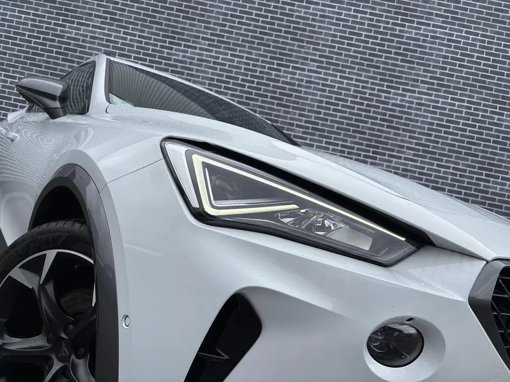 Cupra Formentor 1.4 e-Hybrid Business uit 2023, foto 16