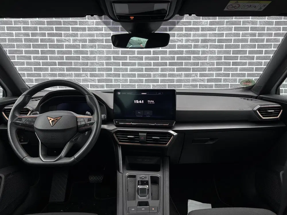 Cupra Formentor 1.4 e-Hybrid Business uit 2023, foto 2