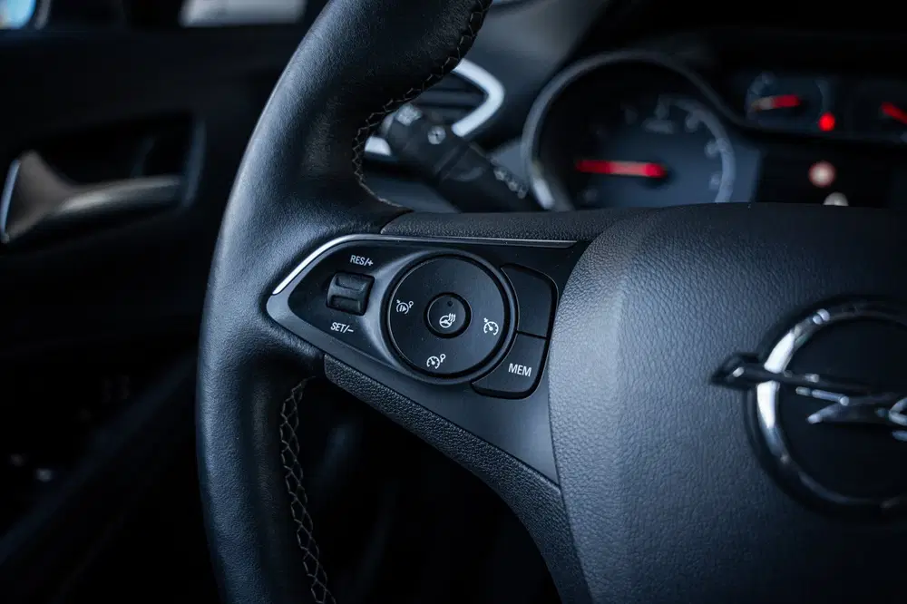 Opel Crossland 1.2 Turbo Elegance uit 2021, foto 13