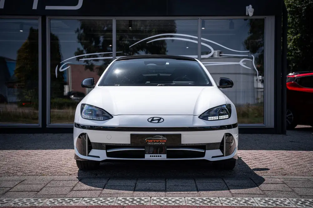Hyundai IONIQ First Edition AWD 77.4 kWh uit 2023, foto 3