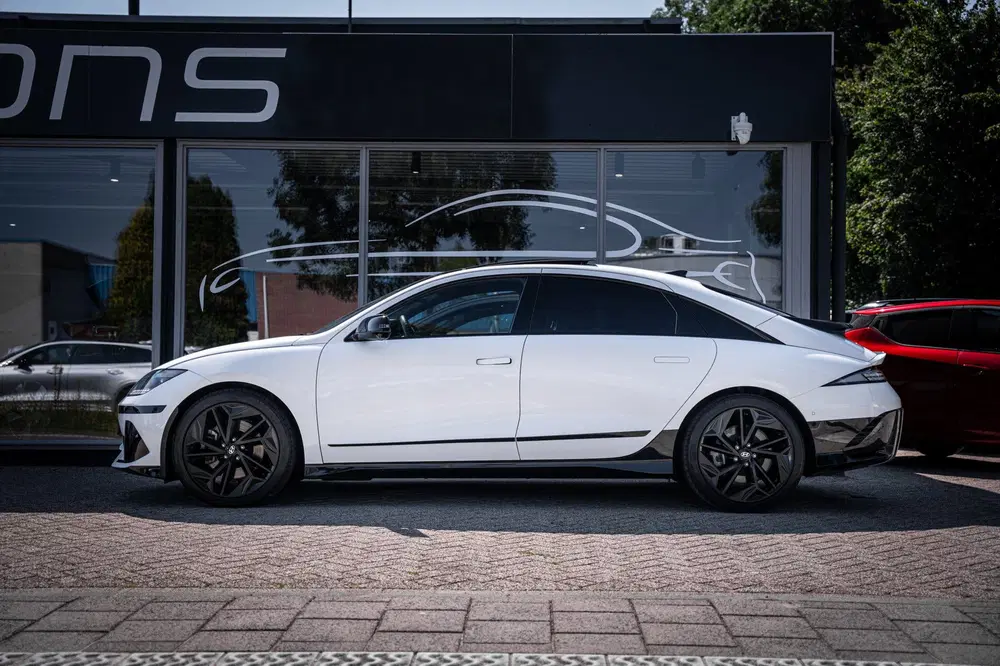 Hyundai IONIQ First Edition AWD 77.4 kWh uit 2023, foto 5