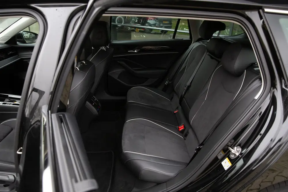 Volkswagen Passat Variant 1.5 eTSI Elegance Business , Adap. uit 2025, foto 10