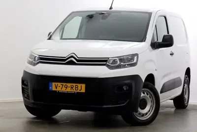 Citroën Berlingo 1.2 PureTech 110pk Benzine Automaat Airco uit 2021