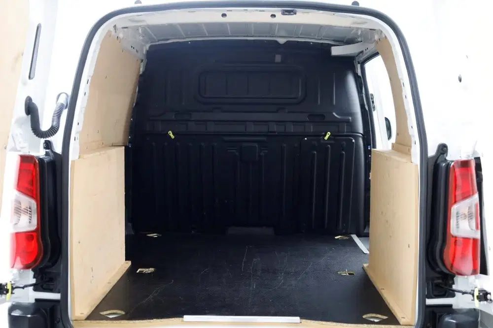 Citroën Berlingo 1.2 PureTech 110pk Benzine Automaat Airco uit 2021, foto 5