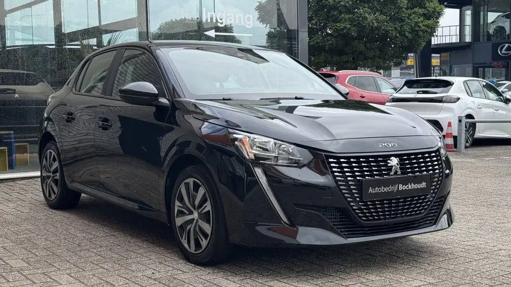 Peugeot 208 1.2 PT Style uit 2023, foto 3