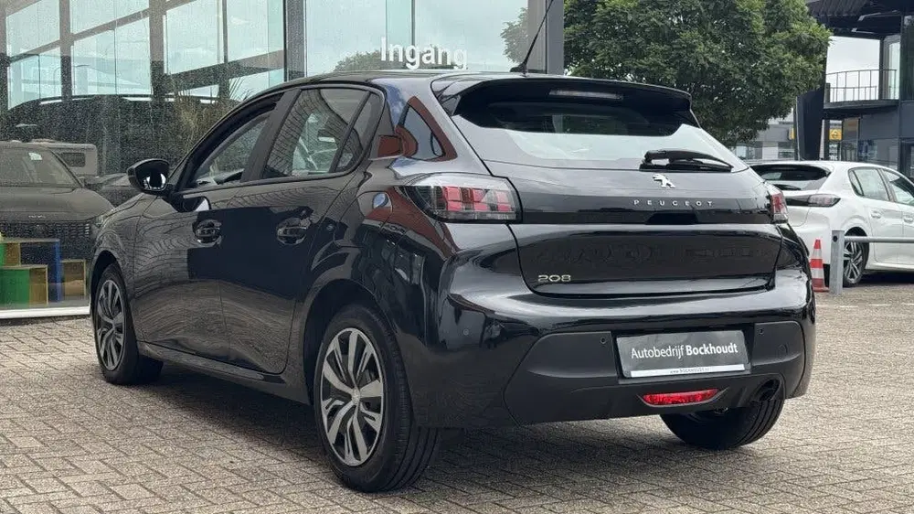 Peugeot 208 1.2 PT Style uit 2023, foto 4