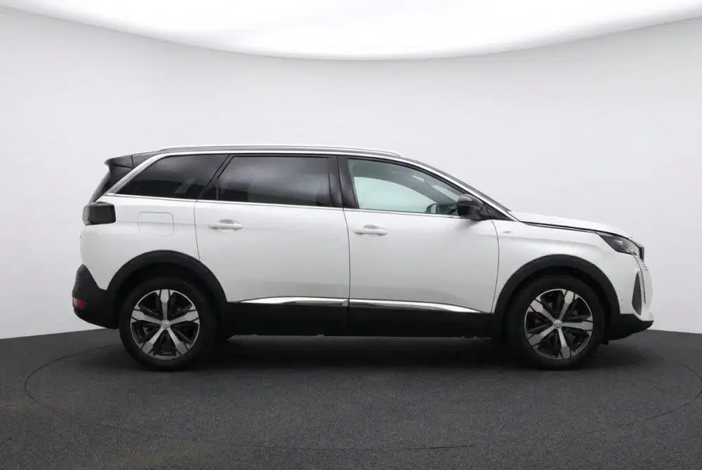 Peugeot 5008 1.2 GT Pack 130PK EAT8 Pano uit 2022, foto 5