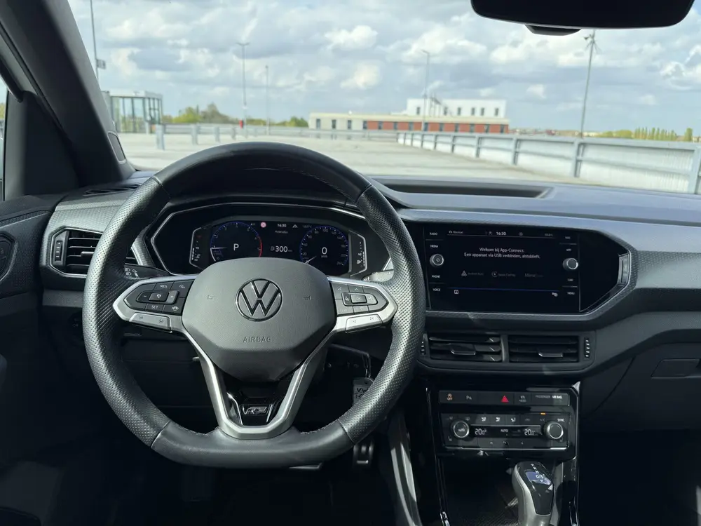 Volkswagen T-Cross 1.0 TSI R-Line | Clima | Cam | Digital Co uit 2021, foto 6