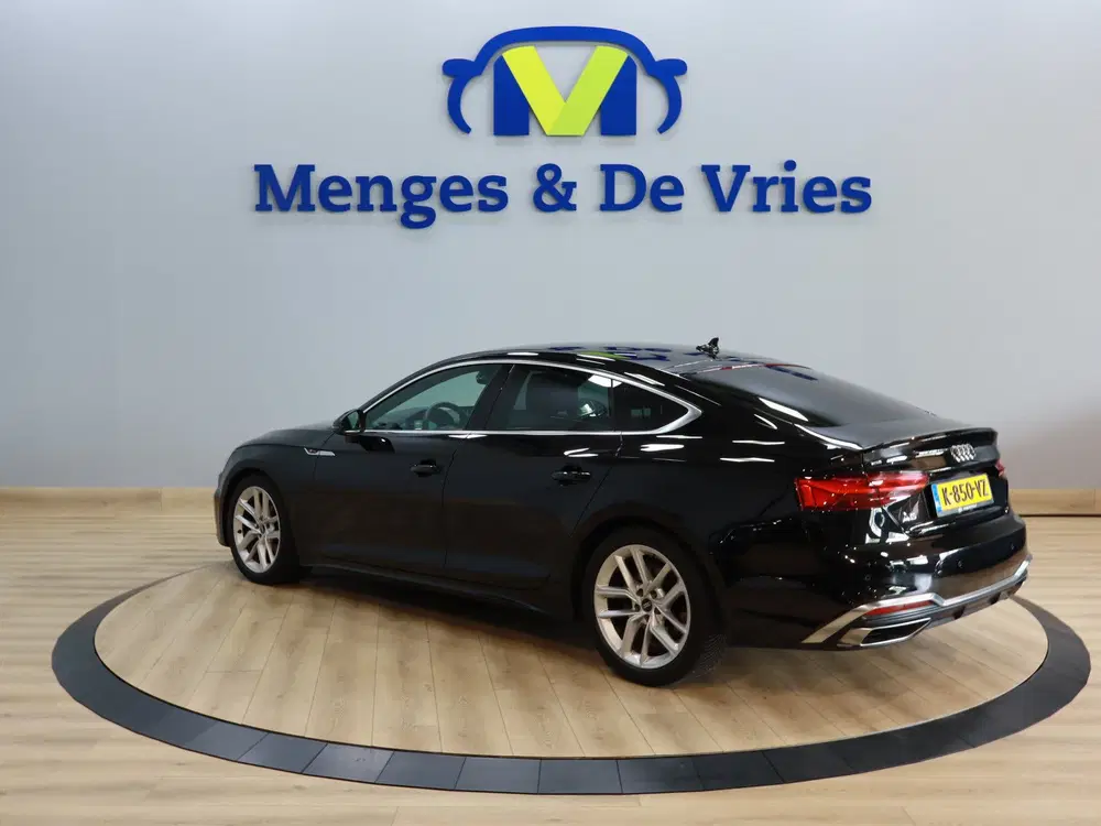 Audi A5 35 TFSI S edition 3X S-Line uit 2021, foto 5